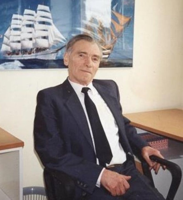 �.�. ��������. 1996 �.